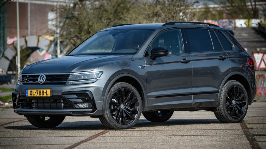  Volkswagen Tiguan R-Line Black Style 2018 года  (WW) (фото 9 из 16)